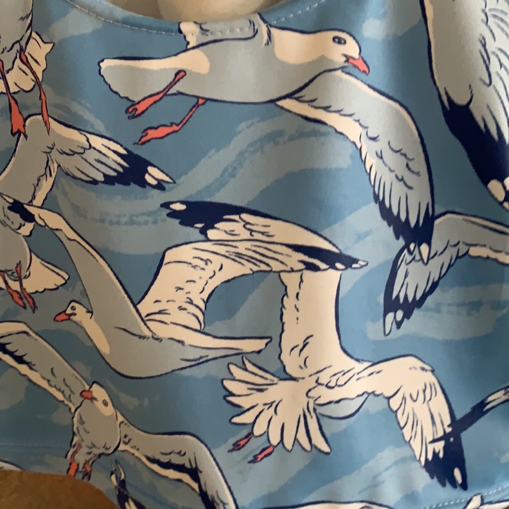 Blackmilk Seagulls Reversible Crop S - Picture 2 of 6